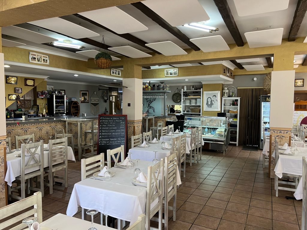 Restaurante Bar Chacón Salón